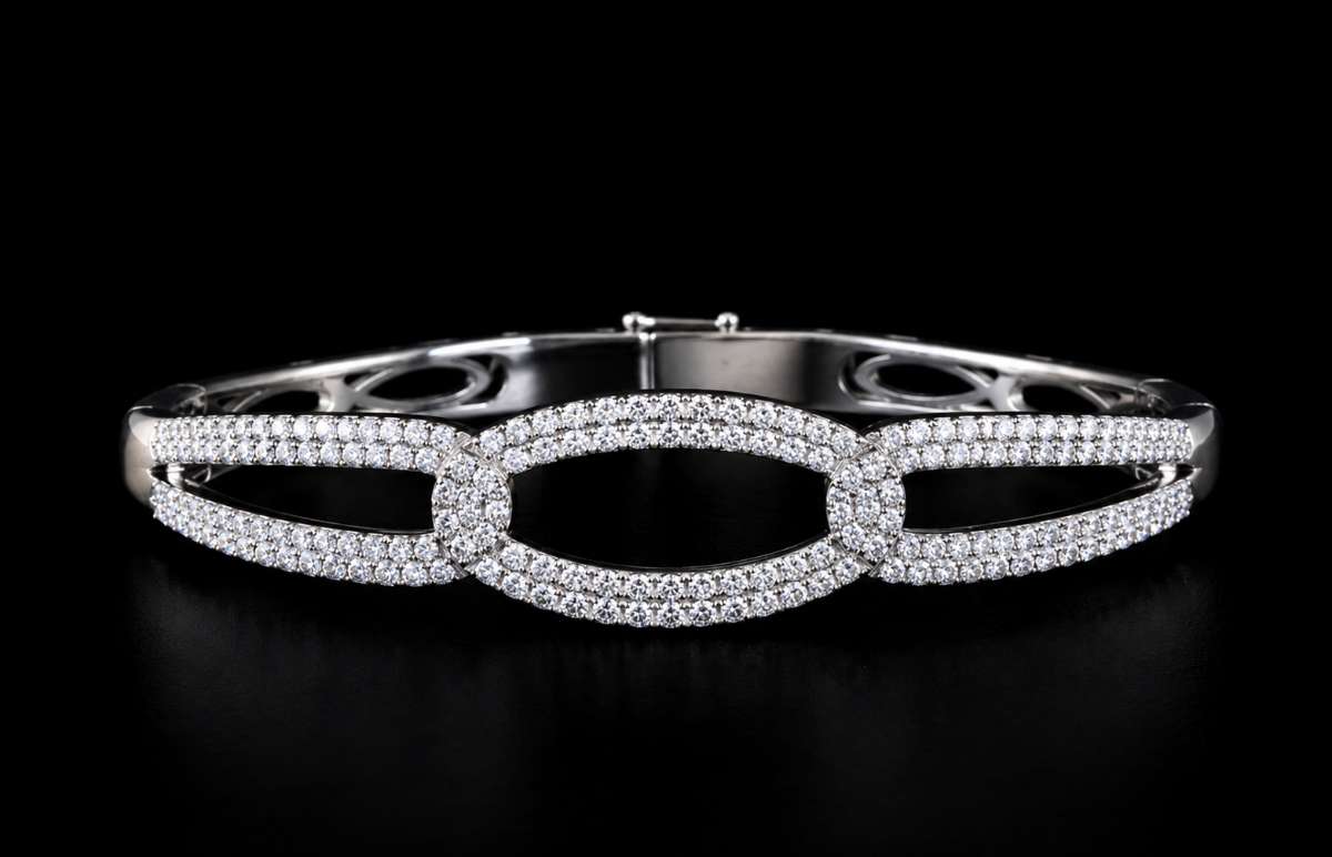 Bangle in Silver